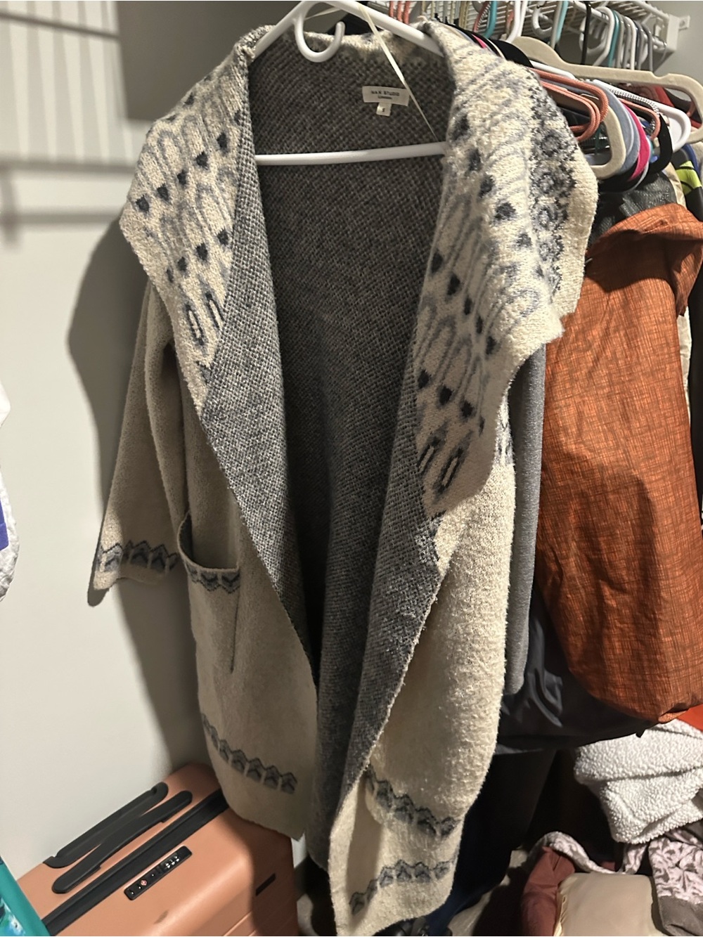 Cozy Shawl-Collar Open Cardigan Sweater - Cream & Gray